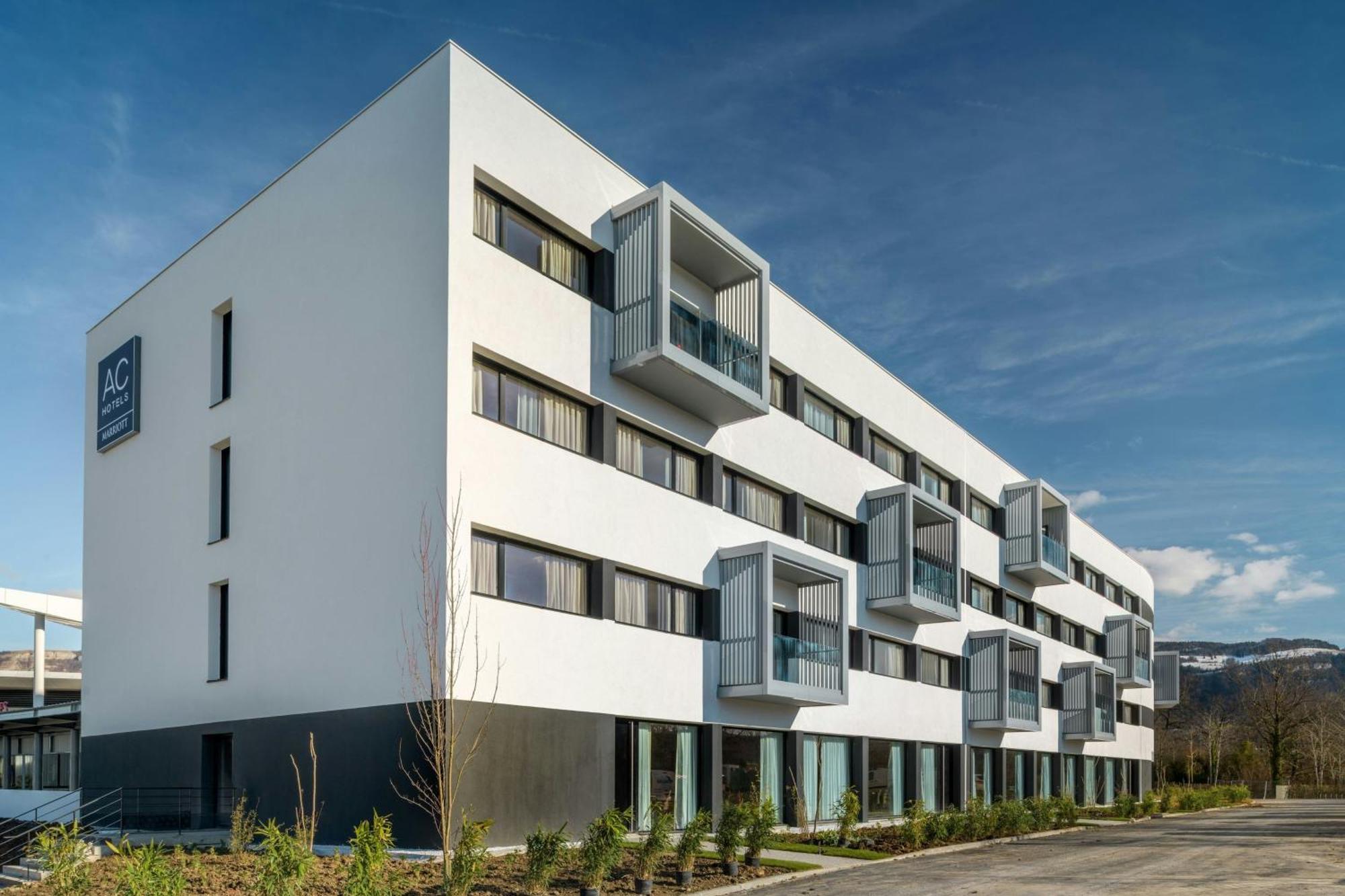 Ac Hotel By Marriott Saint-Julien-En-Genevois Bagian luar foto