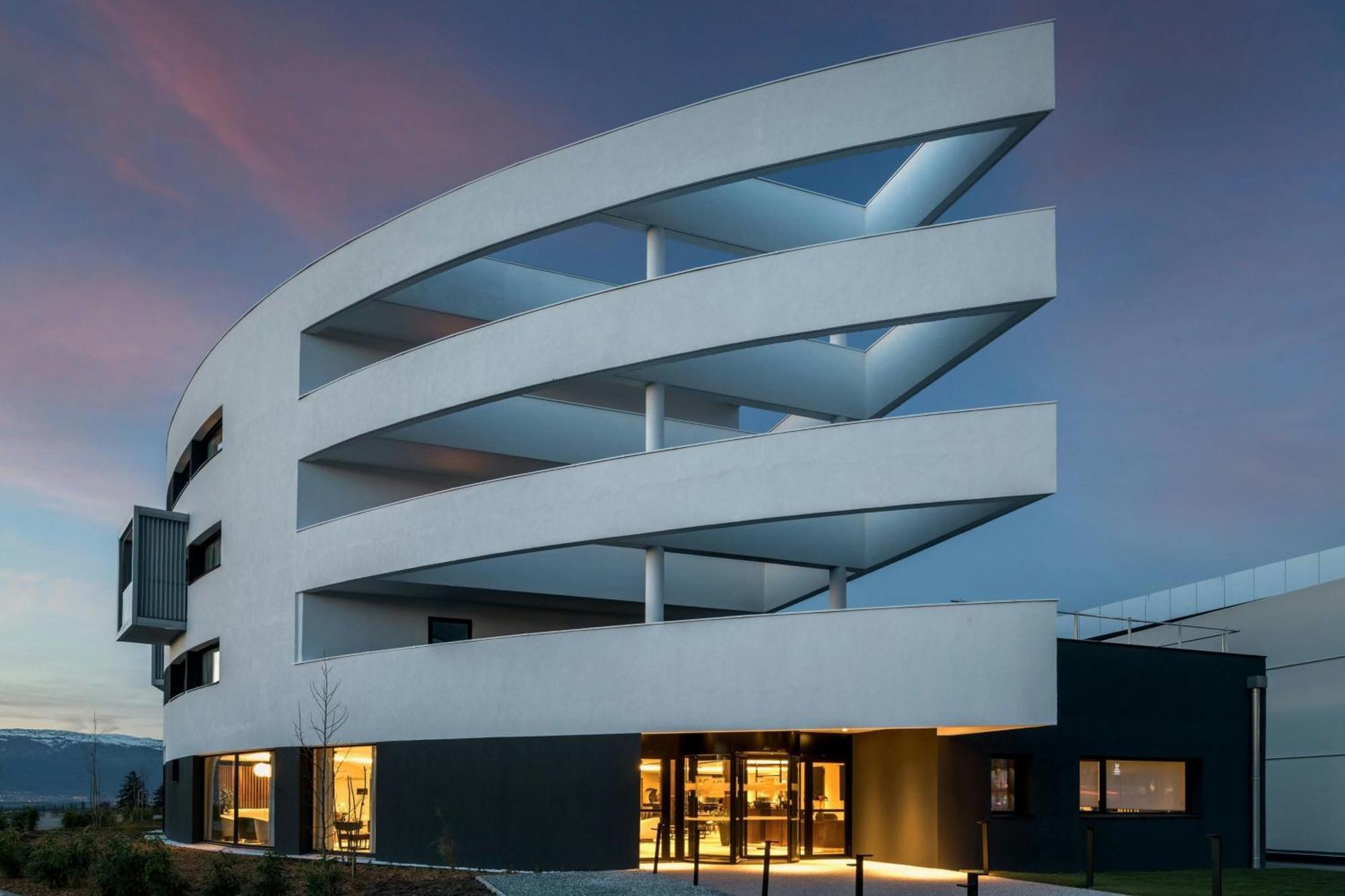 Ac Hotel By Marriott Saint-Julien-En-Genevois Bagian luar foto